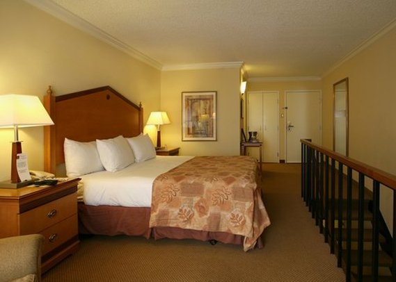 Clarion Hotel Medical Center-Midtown - Little Rock, AR