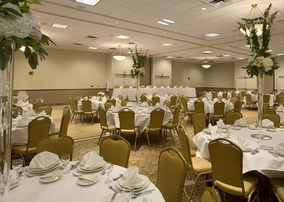 Clarion Hotel Medical Center-Midtown - Little Rock, AR