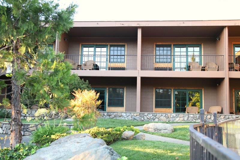Lodge At Riverside - Grants Pass, OR