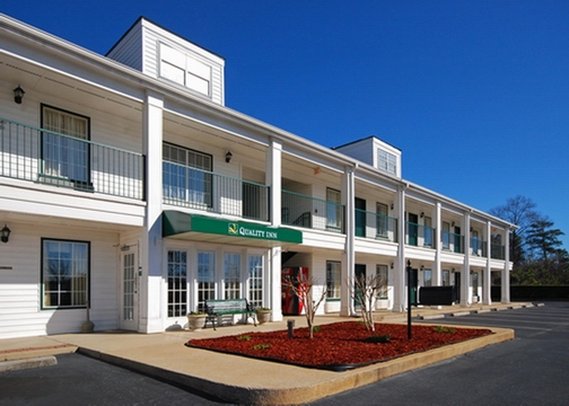 Quality Inn - Lagrange, GA