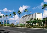 Radisson Hotel At Los Angeles Airport