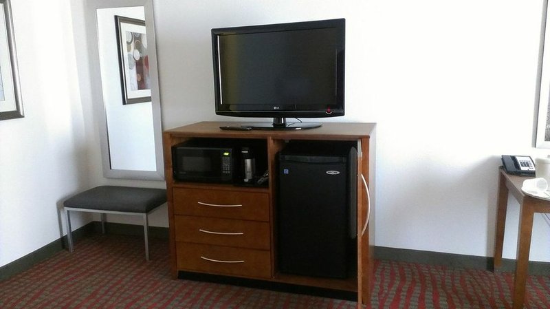 Holiday Inn Express BOSTON-MILFORD - South Lancaster, MA