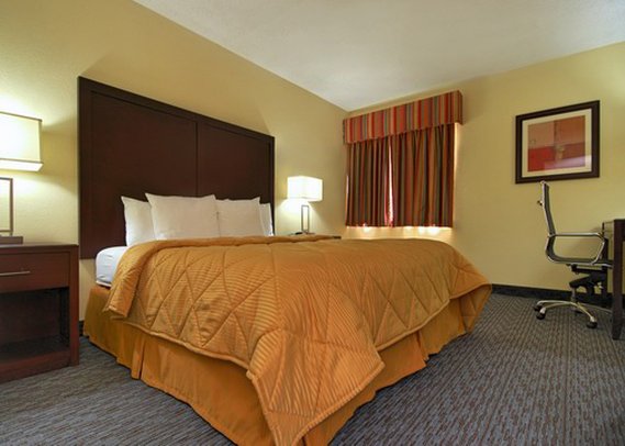Comfort Inn Trevose - Feasterville-Trevose, PA