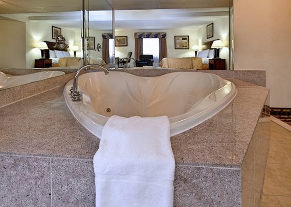 Comfort Inn Trevose - Feasterville-Trevose, PA