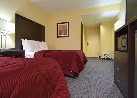 Comfort Inn Trevose - Feasterville-Trevose, PA