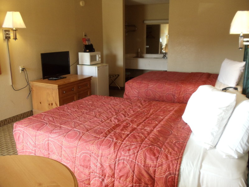 Economy Inn - Buffalo, TX