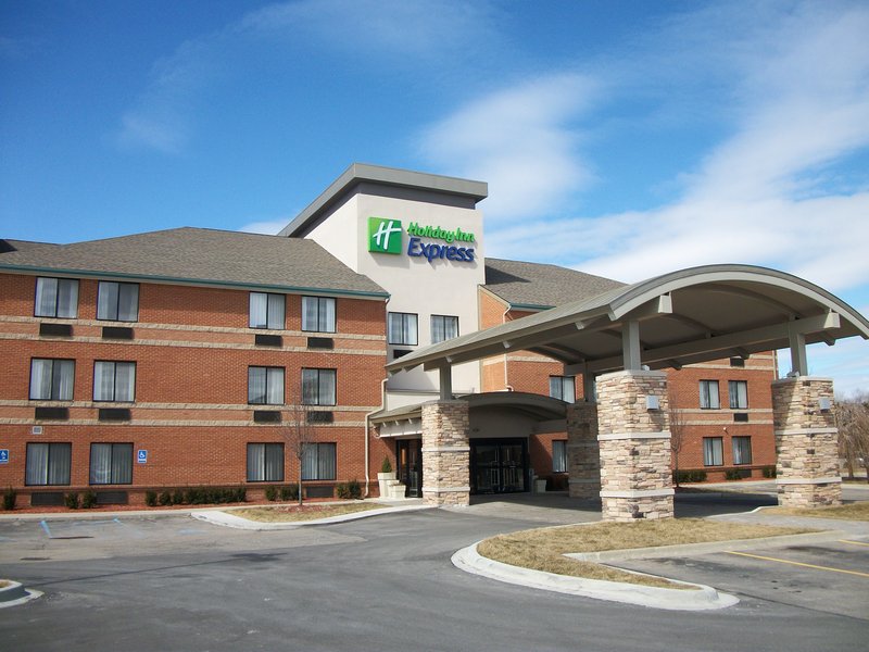 Holiday Inn Express ROMULUS / DETROIT AIRPORT - Romulus, MI