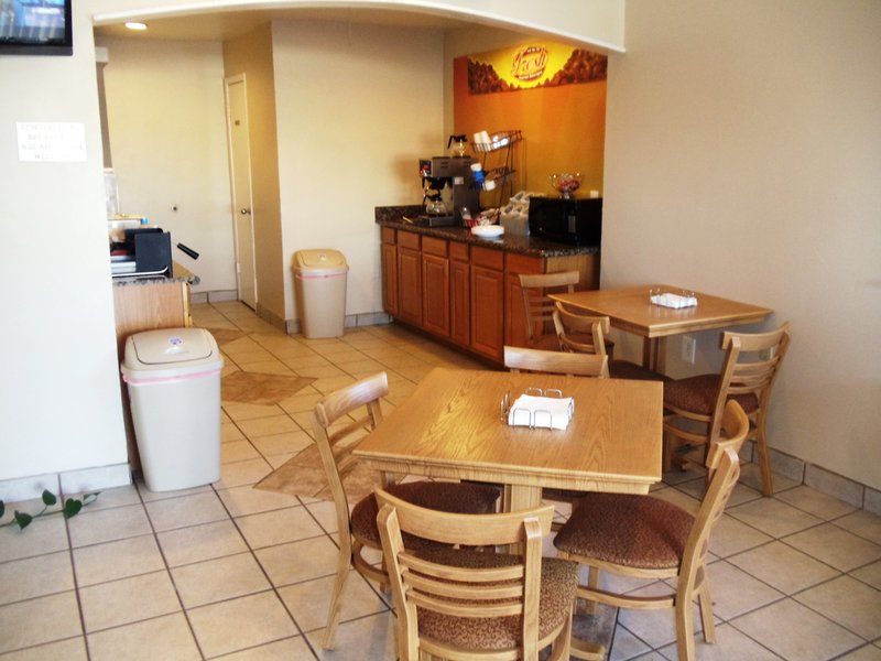 Economy Inn - Buffalo, TX