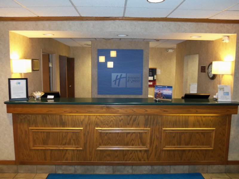 Holiday Inn Express ADRIAN - Adrian, MI