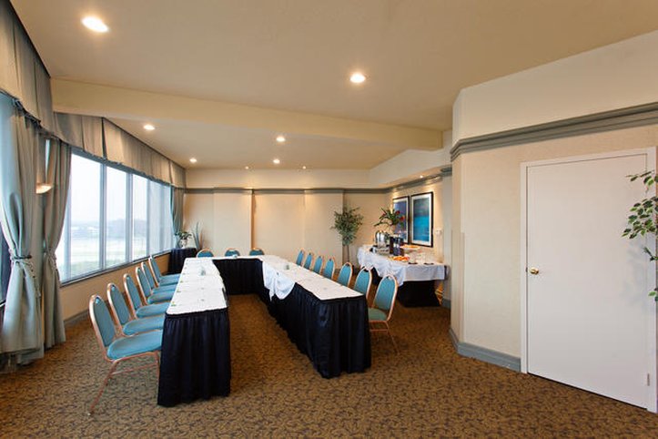 Holiday Inn - Long Beach, CA