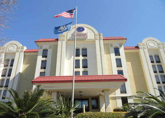 Comfort Suites