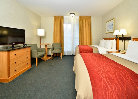 Comfort Inn & Suites Hotel Circle Seaworld Area