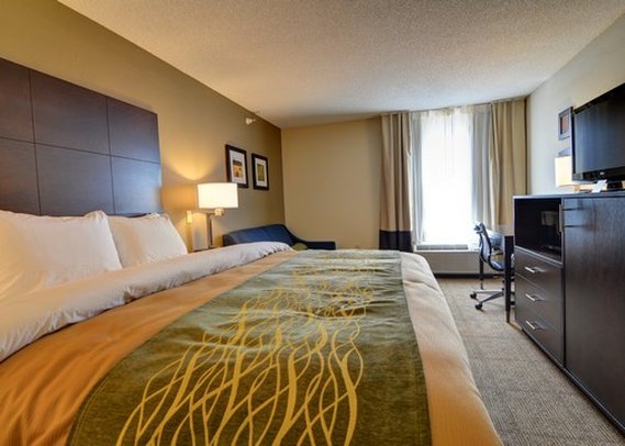 Comfort Inn - Clinton, NC