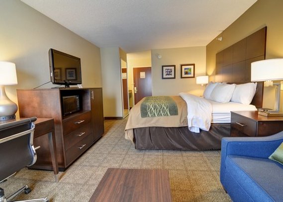 Comfort Inn - Clinton, NC