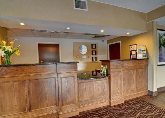 Comfort Inn - Clinton, NC