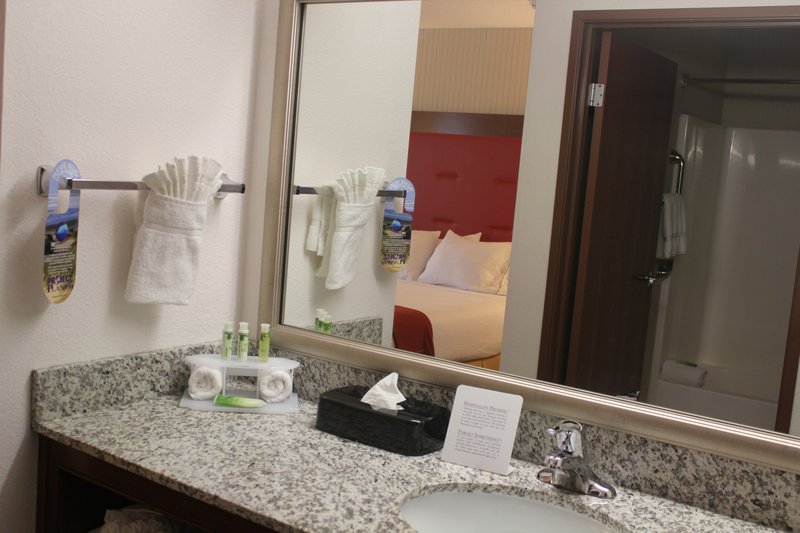 Holiday Inn Express BOSTON-MILFORD - South Lancaster, MA