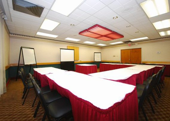 Clarion Inn - Cookeville, TN