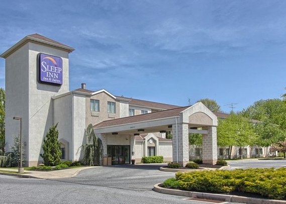 Sleep Inn & Suites - Mountville, PA