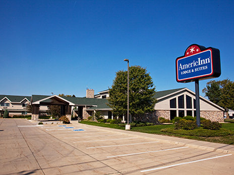 Americinn - Cedar Falls, IA