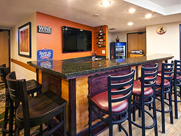 Americinn - Cedar Falls, IA