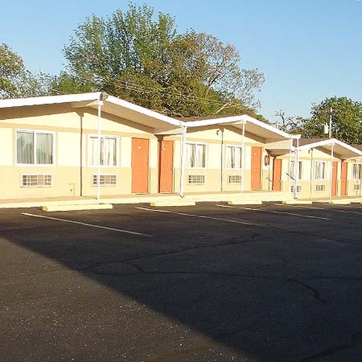 Relax Inn St. Robert - Saint Robert, MO