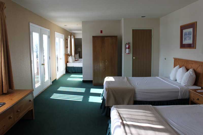 BEST WESTERN PLUS Eagle Lodge & Suites - Eagle, CO