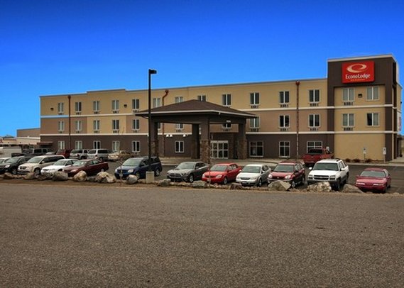 Quality Inn & Suites - Minot, ND