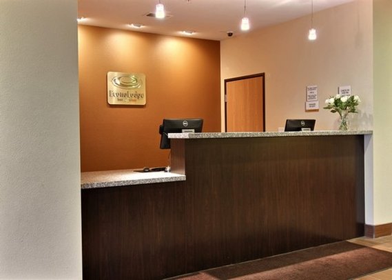 Quality Inn & Suites - Minot, ND