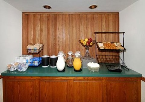 Quality Inn - Huron, SD