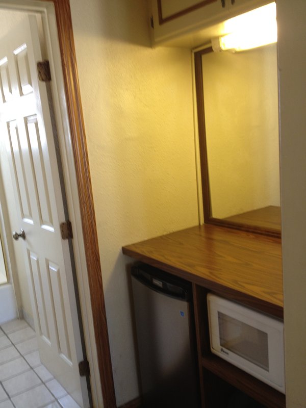 Nite Inn - Studio City, CA