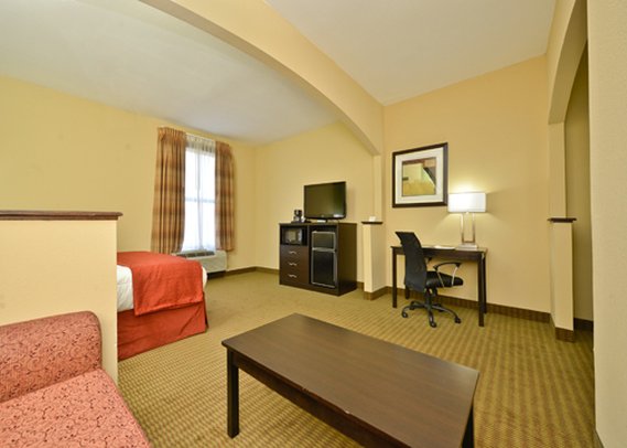 Comfort Suites - Maumelle, AR