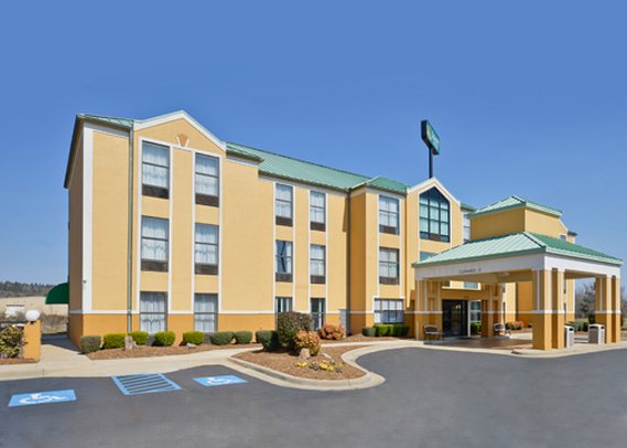 Comfort Suites - Maumelle, AR