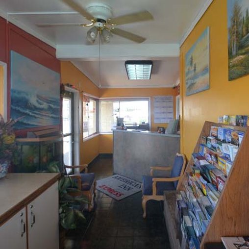 American Inn Express - Red Bluff, CA