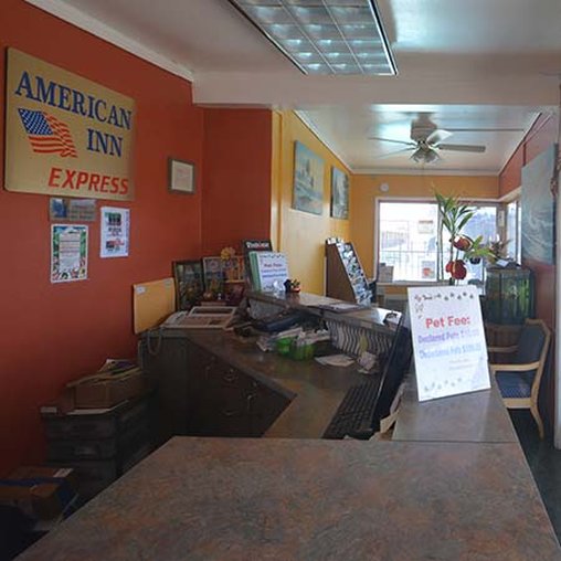 American Inn Express - Red Bluff, CA