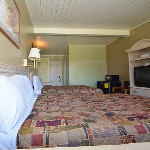 American Inn Express - Red Bluff, CA
