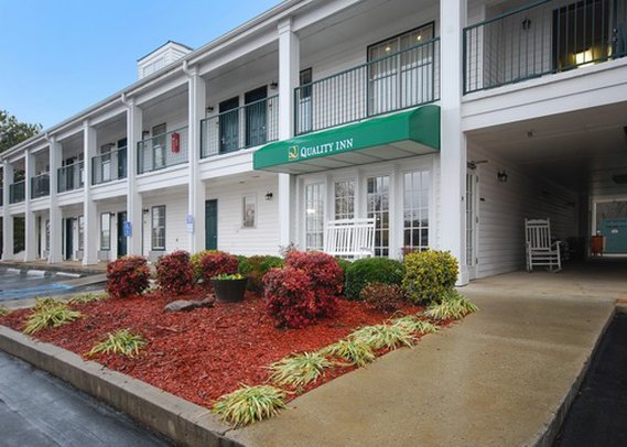Quality Inn - Arab, AL