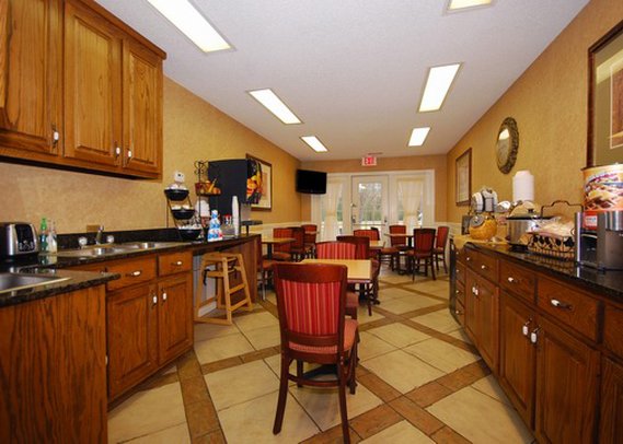 Quality Inn - Arab, AL