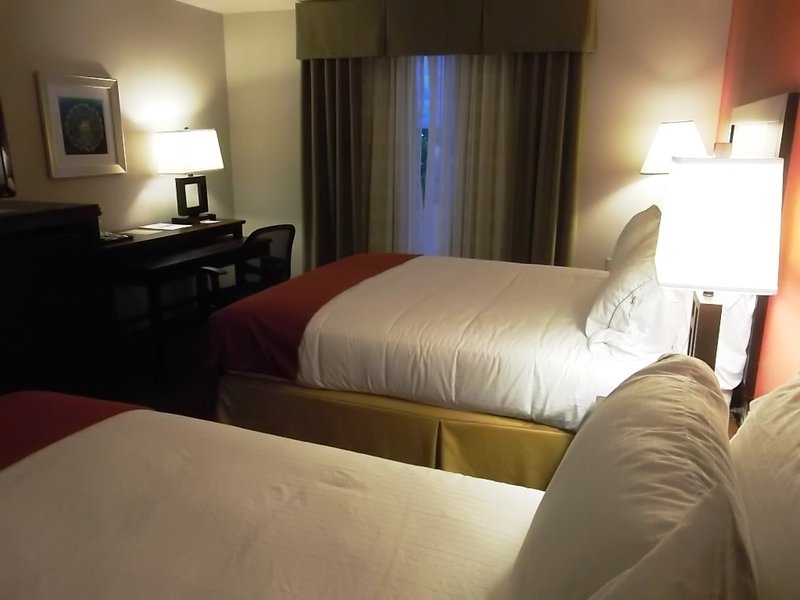 Holiday Inn Express - Brookhaven, MS