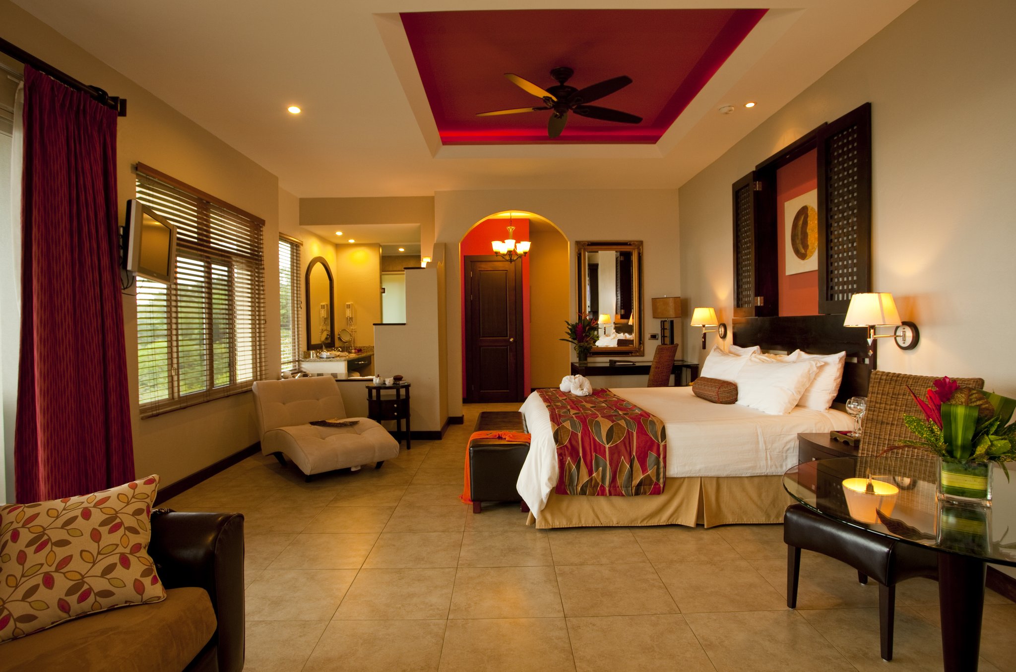 Parador Resort & Spa