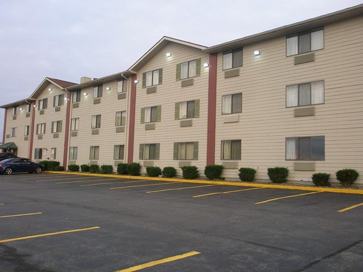 Econo Lodge - Somerset, PA