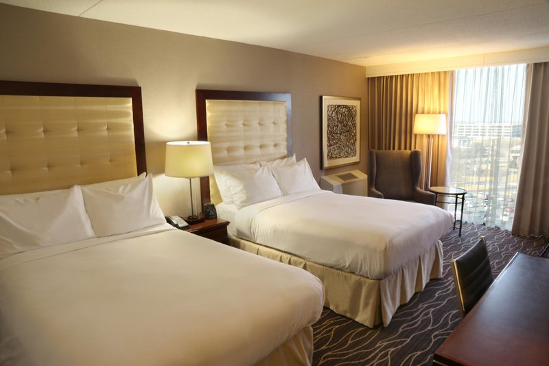 Hilton-Airport - Kansas City, MO