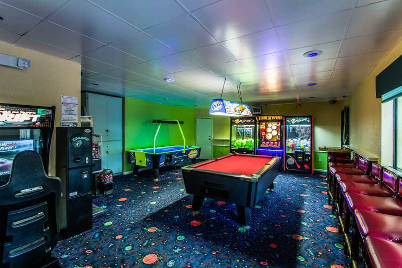 Comfort Inn & Suites Port Canaveral Area - Cocoa Beach, FL