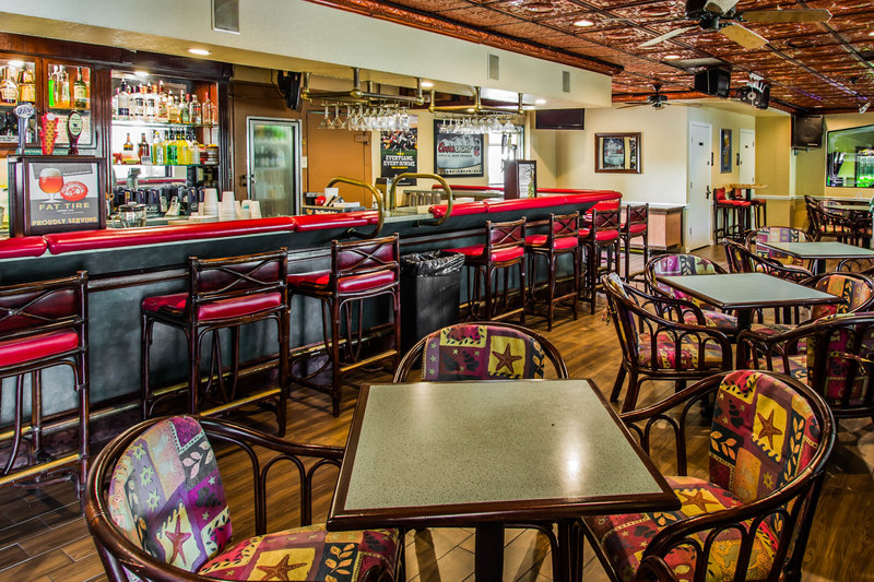 Comfort Inn & Suites Port Canaveral Area - Cocoa Beach, FL