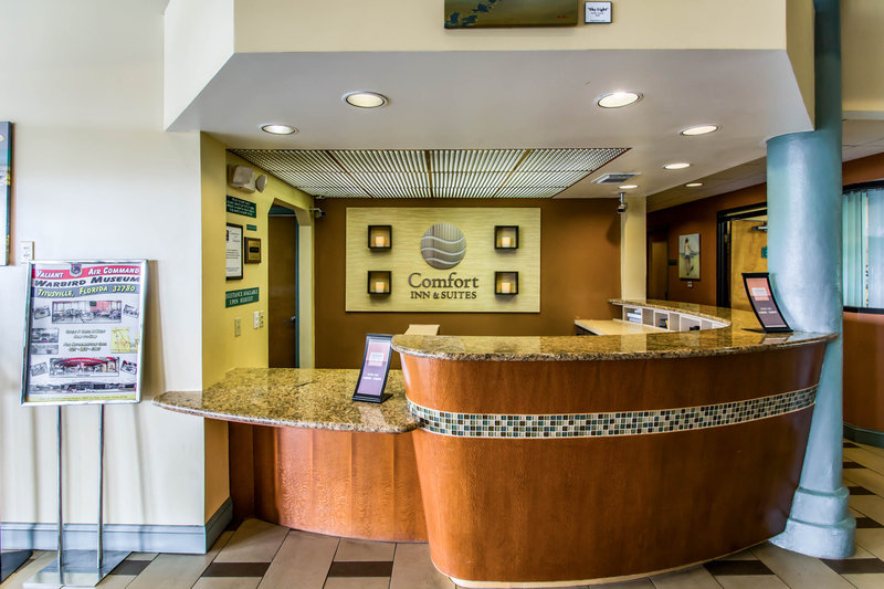 Comfort Inn & Suites Port Canaveral Area - Cocoa Beach, FL