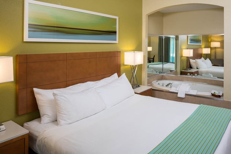 Holiday Inn Express CLERMONT - Clermont, FL