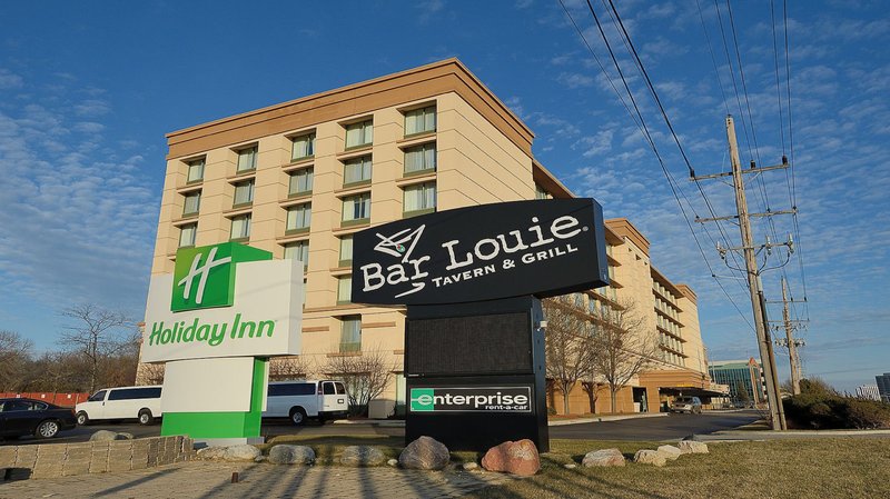 Holiday Inn CHICAGO OAKBROOK - Villa Park, IL