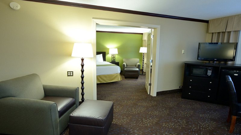 Holiday Inn CHICAGO OAKBROOK - Villa Park, IL