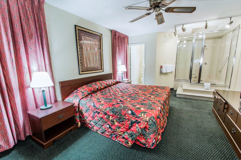 Econo Lodge - Macclenny, FL