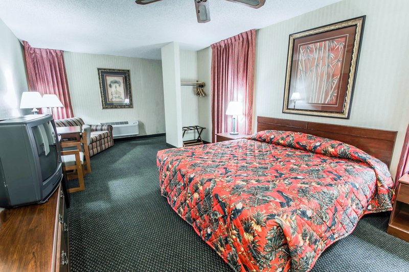 Econo Lodge - Macclenny, FL