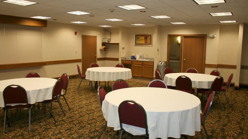 Holiday Inn Express PORTAGE - Portage, IN